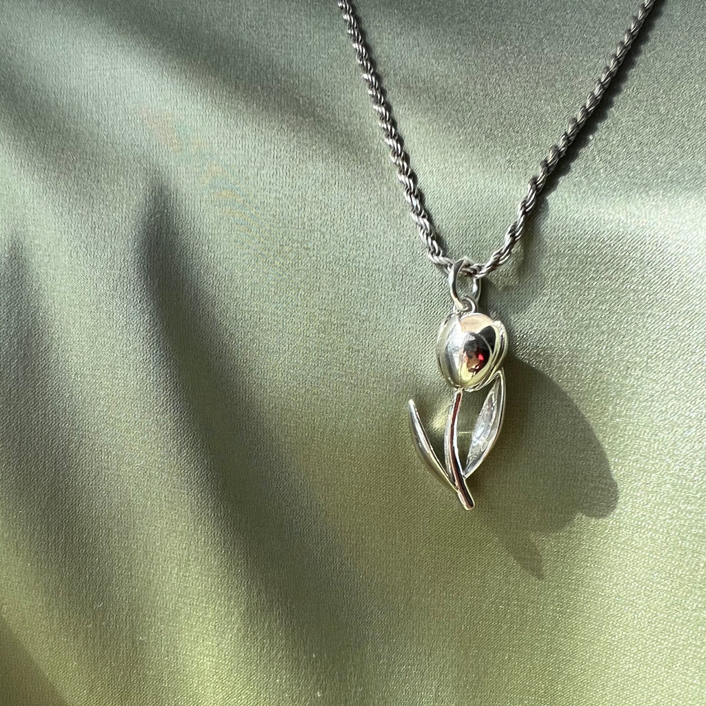 Hushed Bloom Tulip Pendant