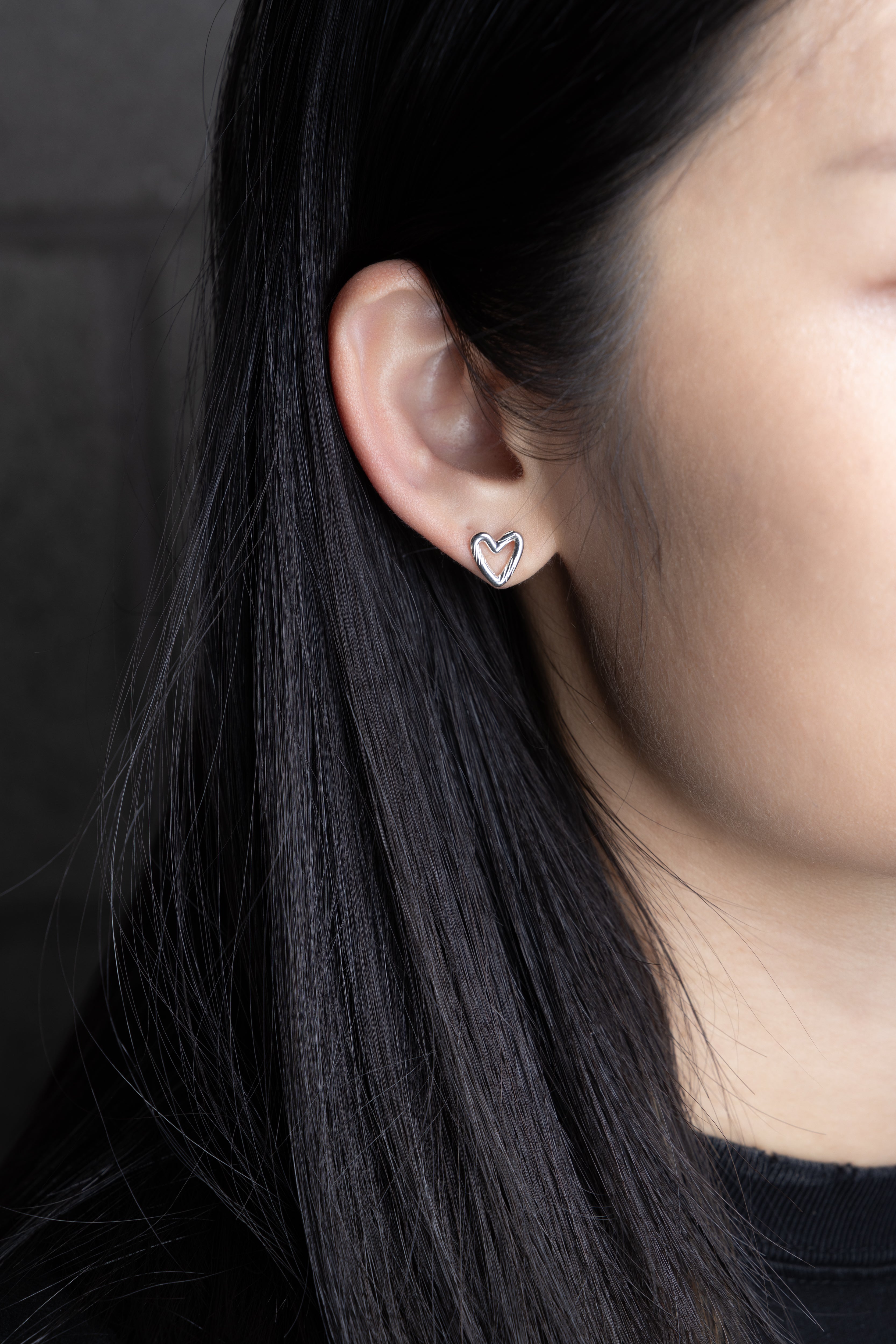 Open Heart Studs Earring