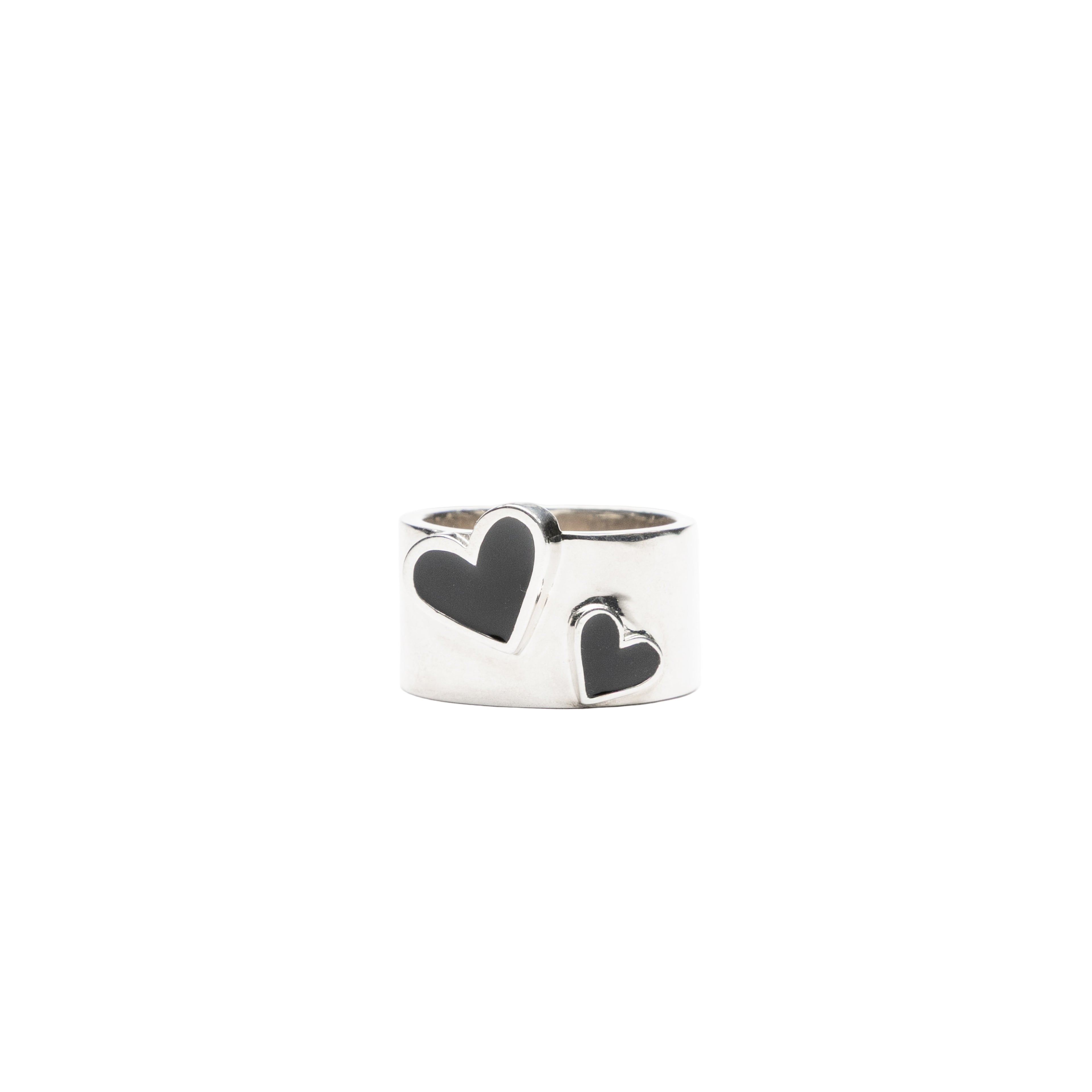 Silver ring with black heart cold enamel