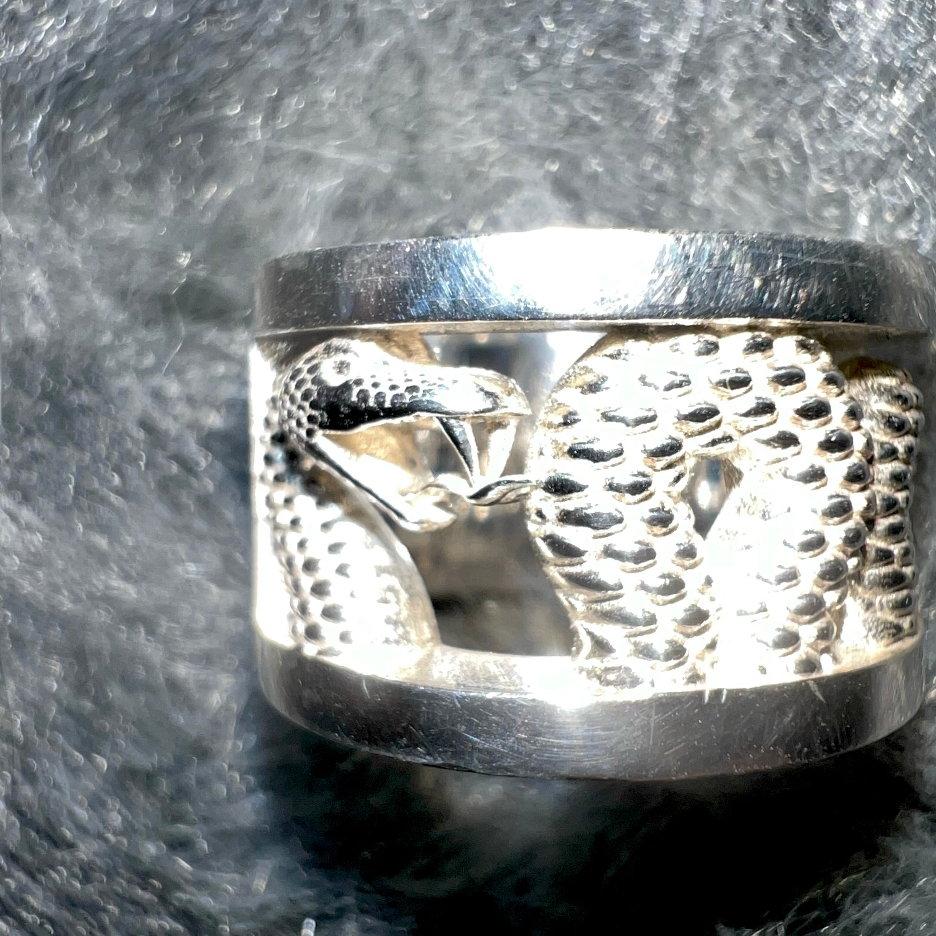 Silver snake ring