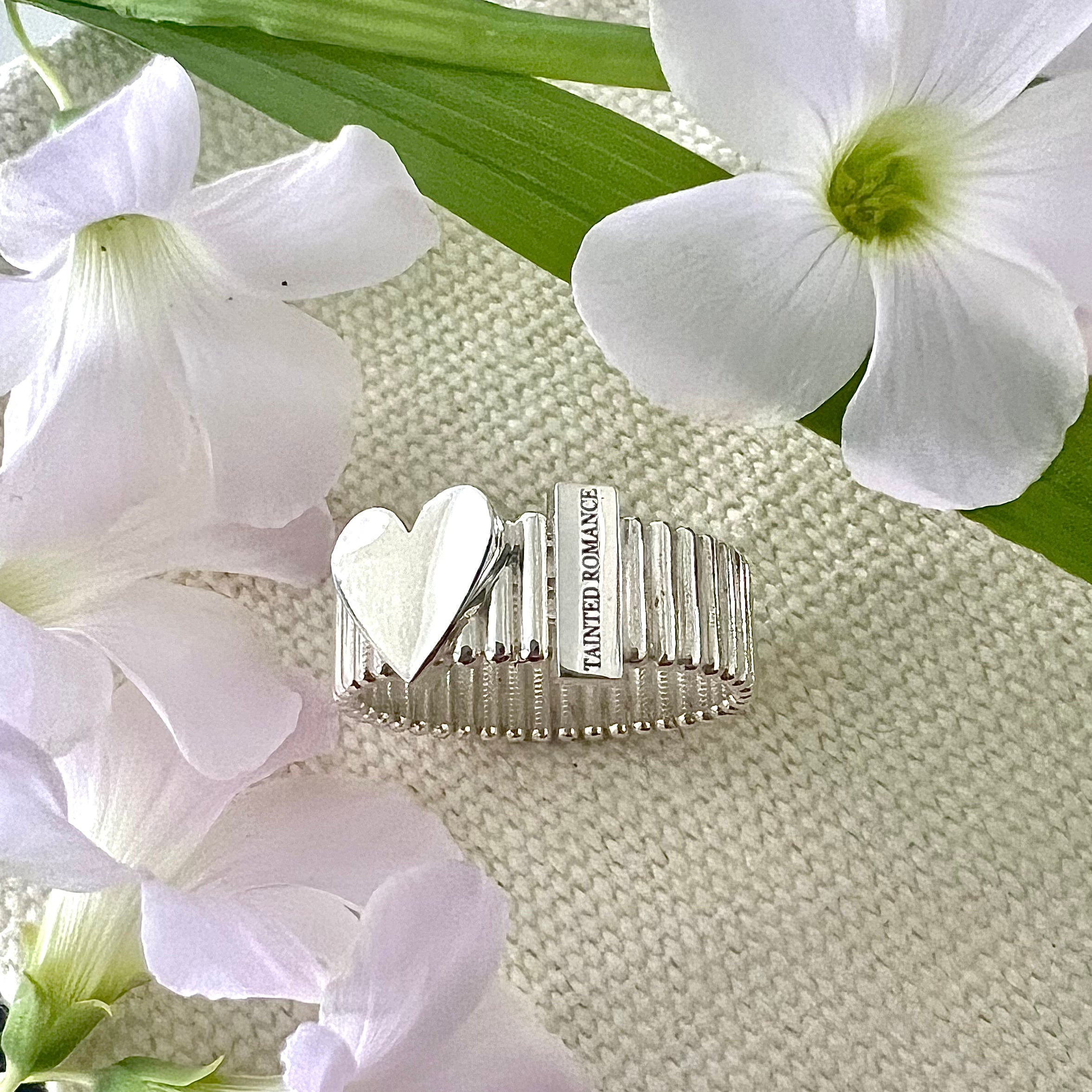 Silver heart ring